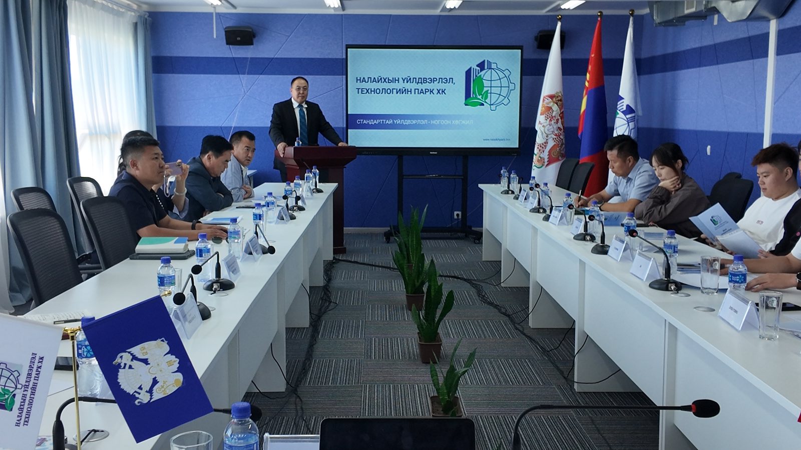 ӨВӨРМОНГОЛЫН ТОМООХОН ХӨРӨНГӨ ОРУУЛАГЧИД НҮТП ХК-Д АЙЛЧИЛЛАА